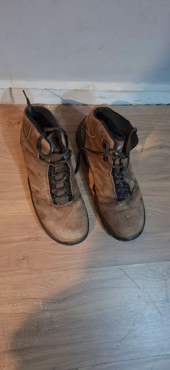Bota de Segurança 41