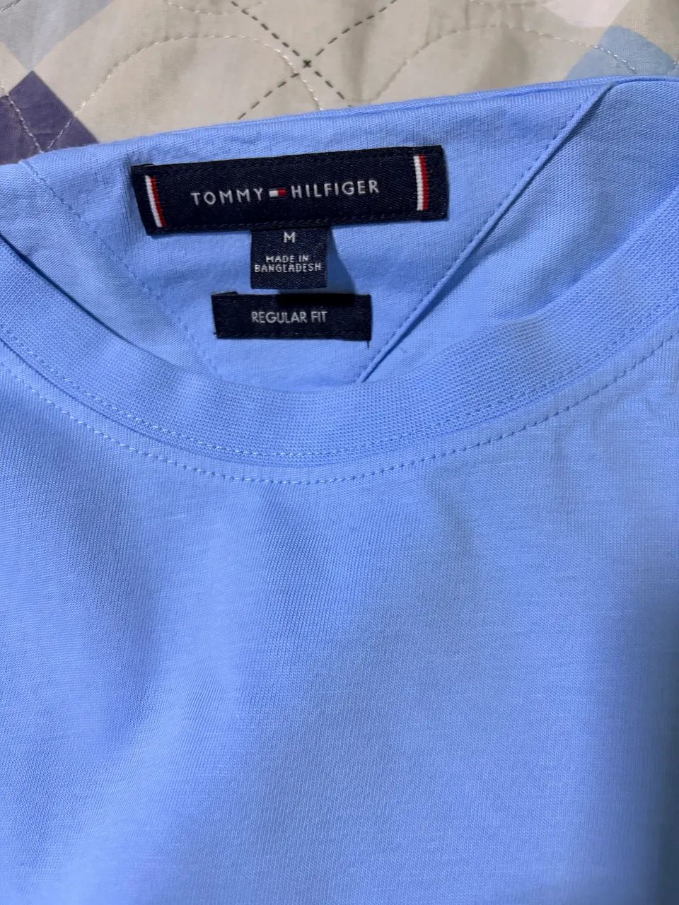 Camiseta tommy Hilfiger azul - Foto 2