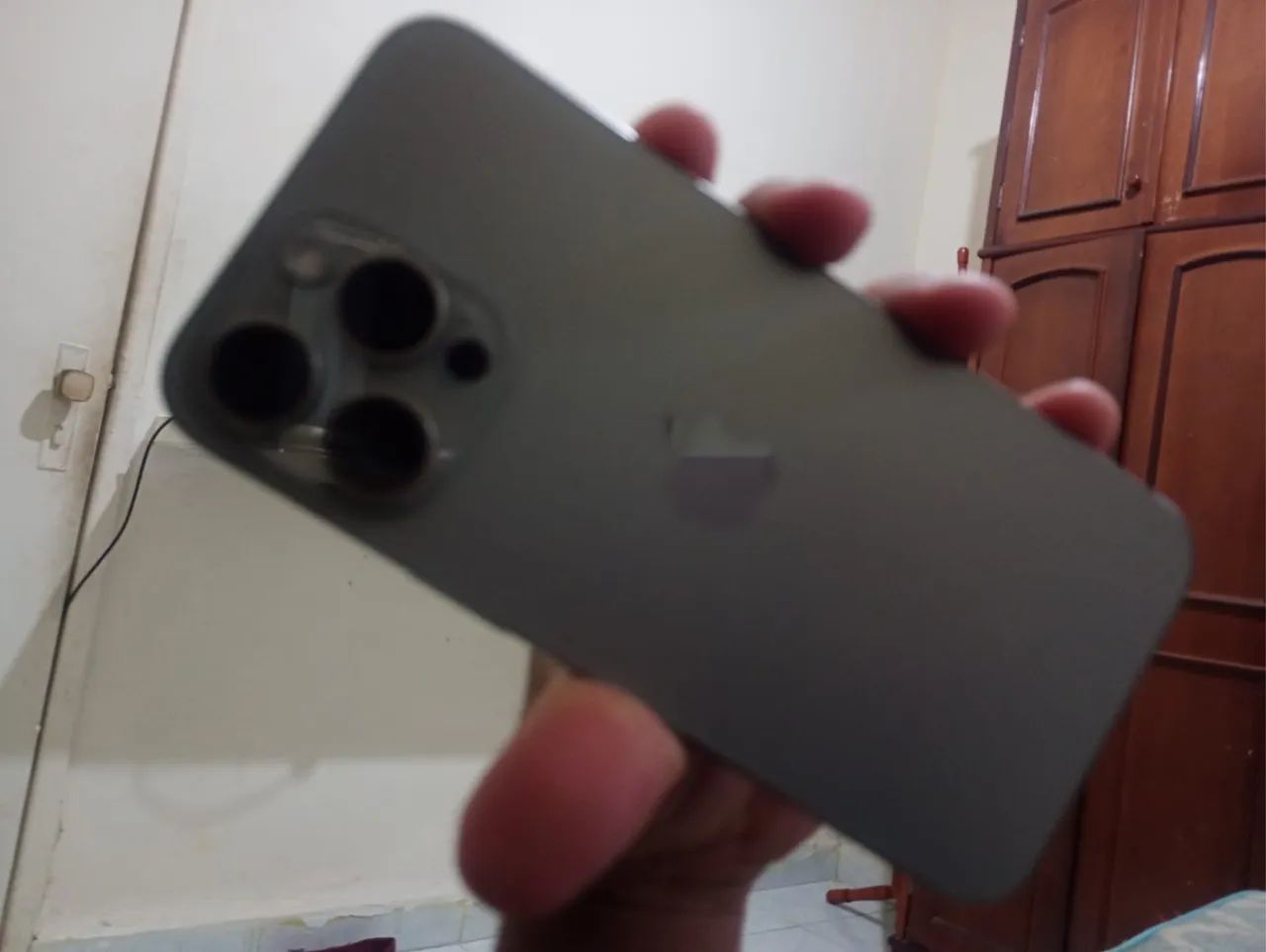 Vendo iPhone 15 pro max 256 gb - Foto 3
