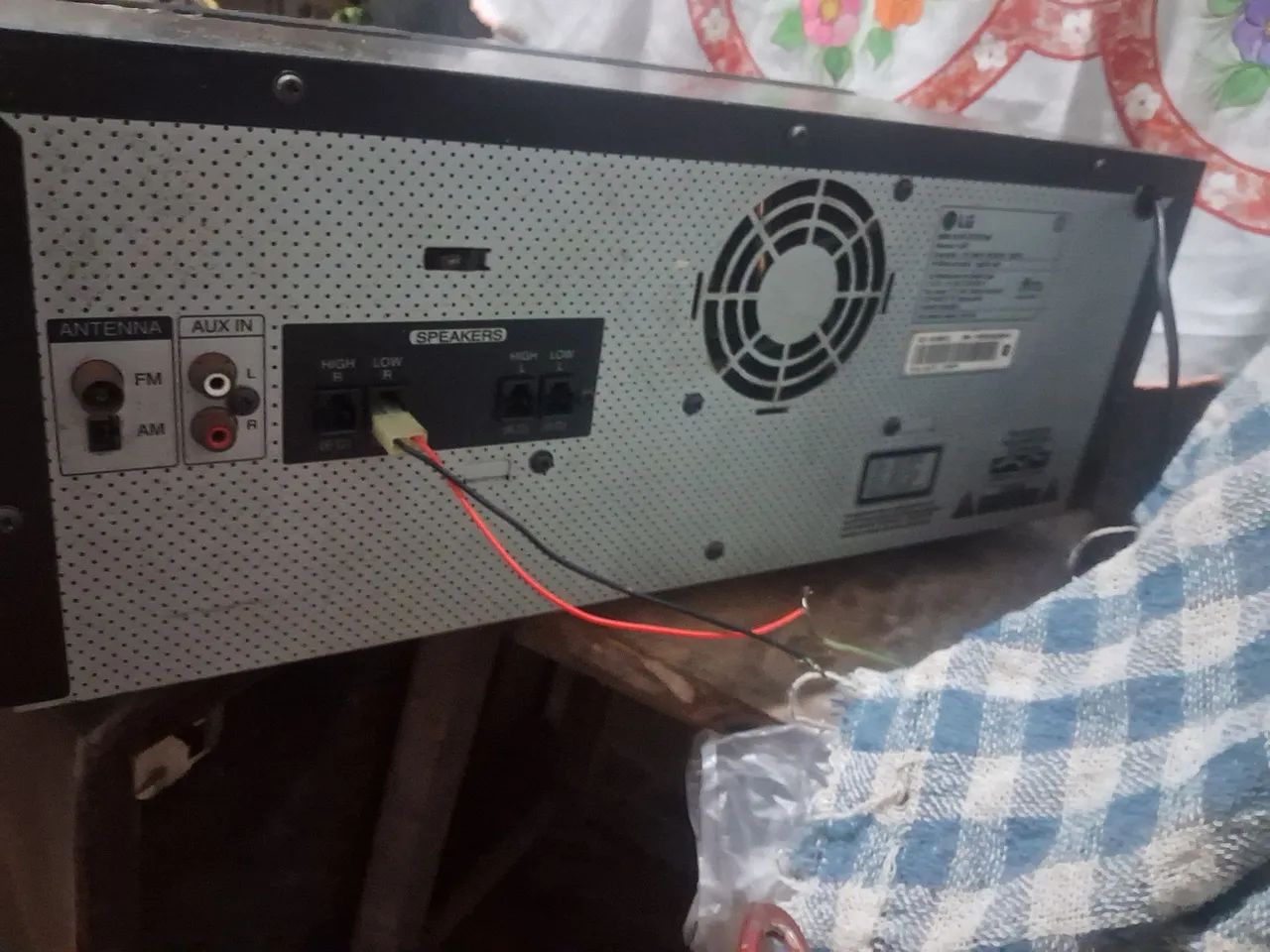 LG CJ 87 - Foto 2