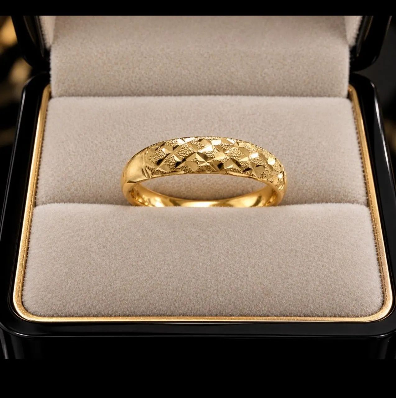 Anel Em Ouro Amarelo!