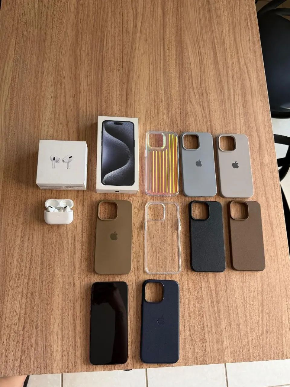 IPHONE PRO MAX AZUL 15 (256 GB) + AIRPODS PRO 2 - R$ 5.500,00