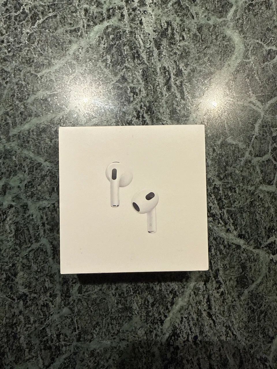 APPLE AIRPODS 3º GERAÇÃO 