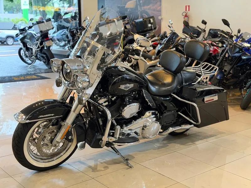 HARLEY-DAVIDSON FLHRC 2017 - Foto 4