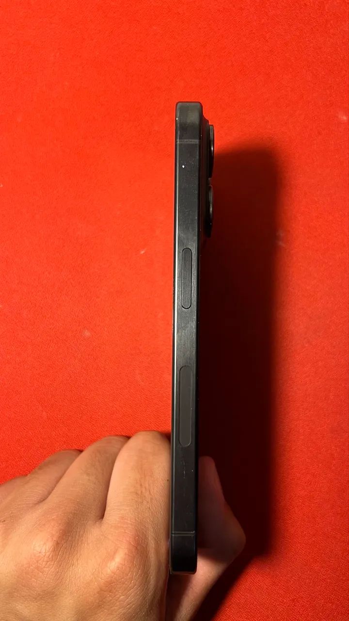 Iphone 15 pro - Foto 5