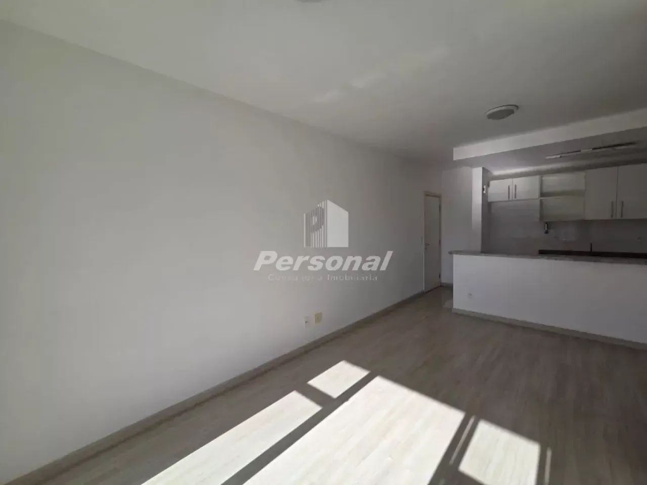 RT - Aluguel de apartamento com 2 quartos sendo 1 suíte no Centro, Taubaté - Foto 2