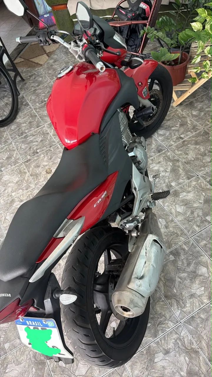 CB 300 conservada - Foto 4
