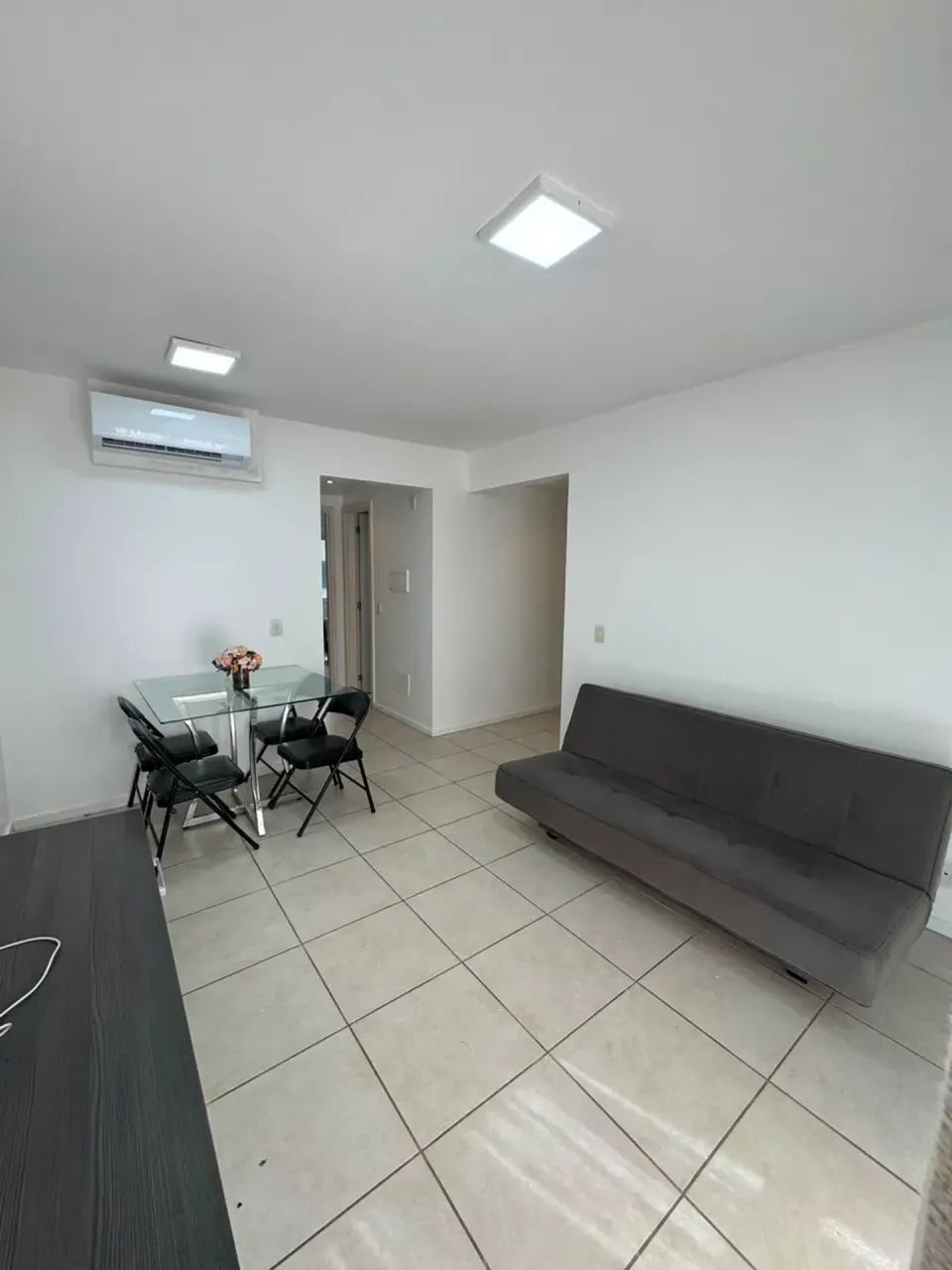 Vendo Apto Quarto e Sala Mobiliado no JTR - Foto 4