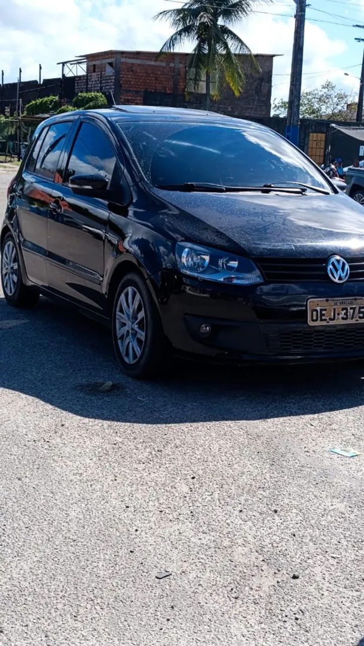 Volkswagen Fox 1.0 MI Total Flex 8V 5P 2012 - Foto 2