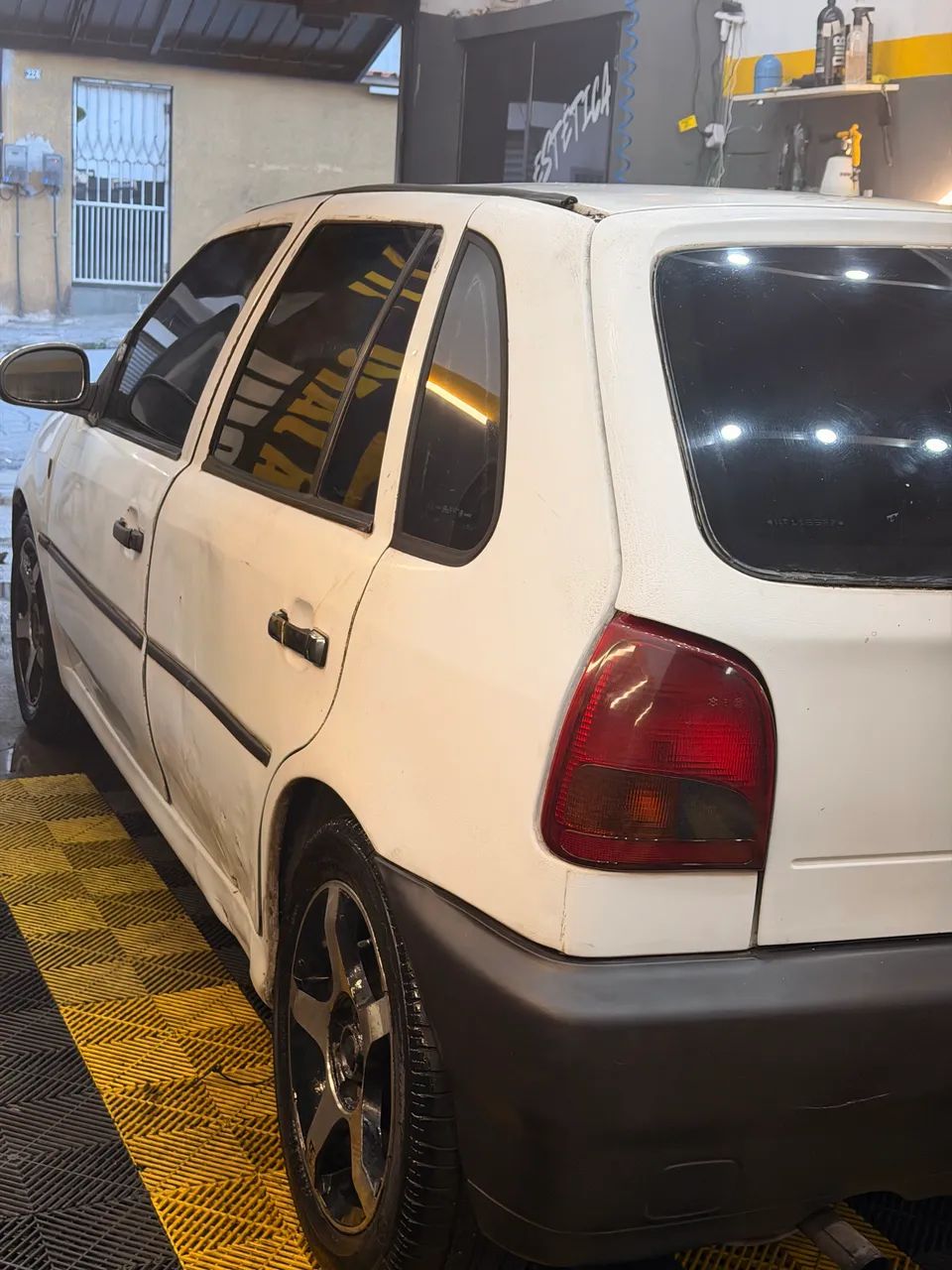 Volkswagen Gol 1.0 PLUS 8V 4P 1999