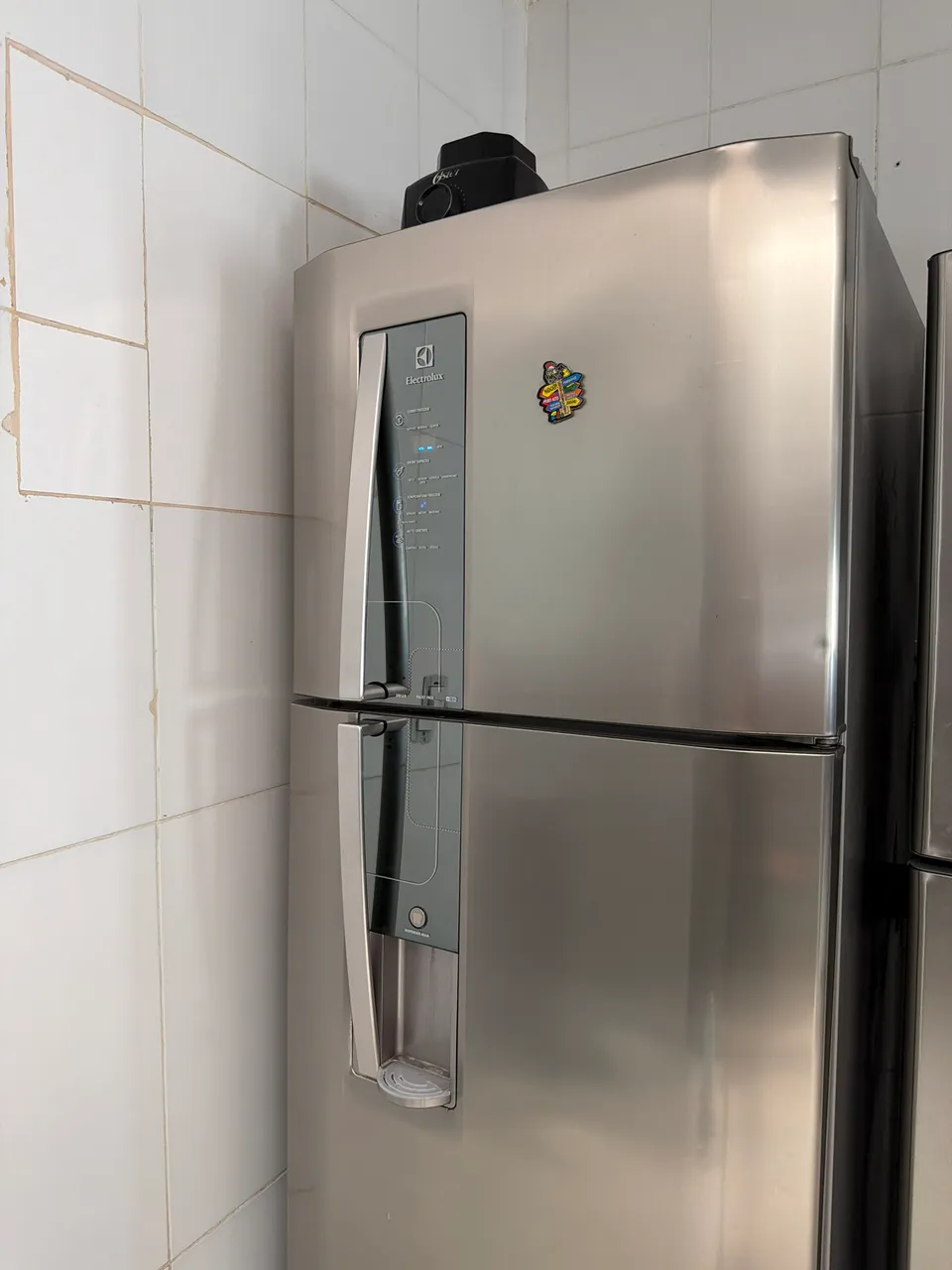 Geladeira eletrolux 3 portas - Geladeiras e Freezers - Ponta