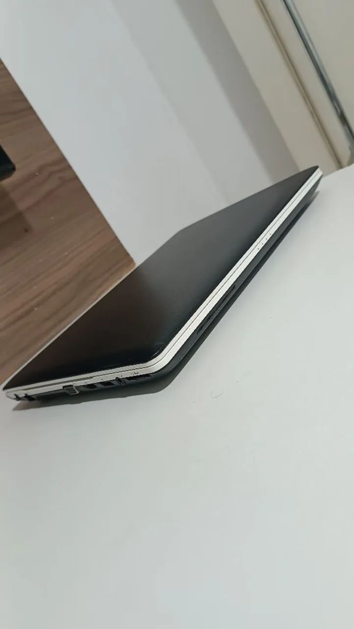 Notebook Samsung i3 com sdd 8 de RAM 