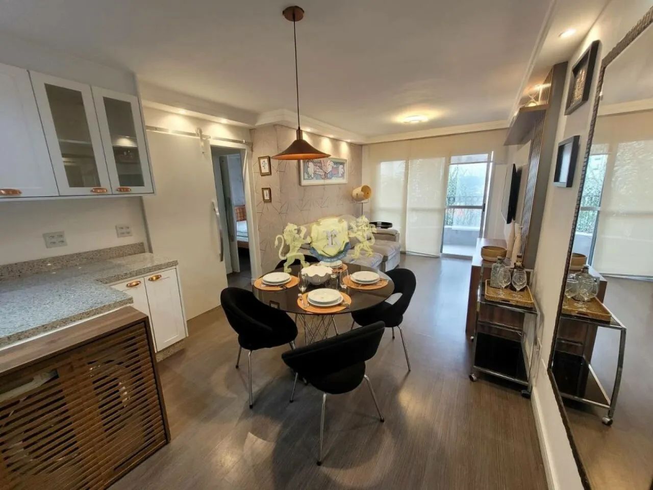 Flat com 2 Quartos para alugar, 57m² - Jardins
