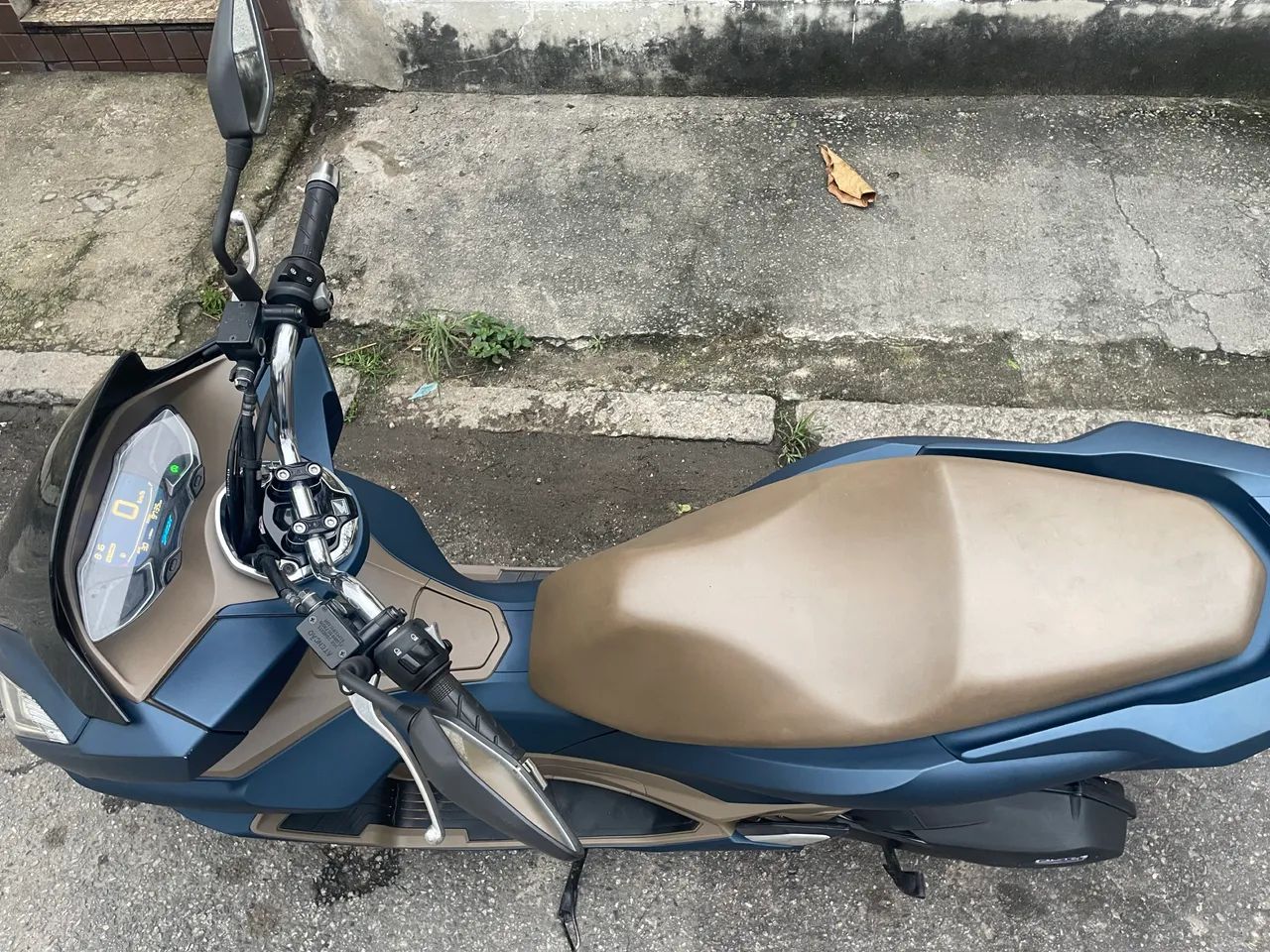 PCX 160 DLX 2024 - Foto 3