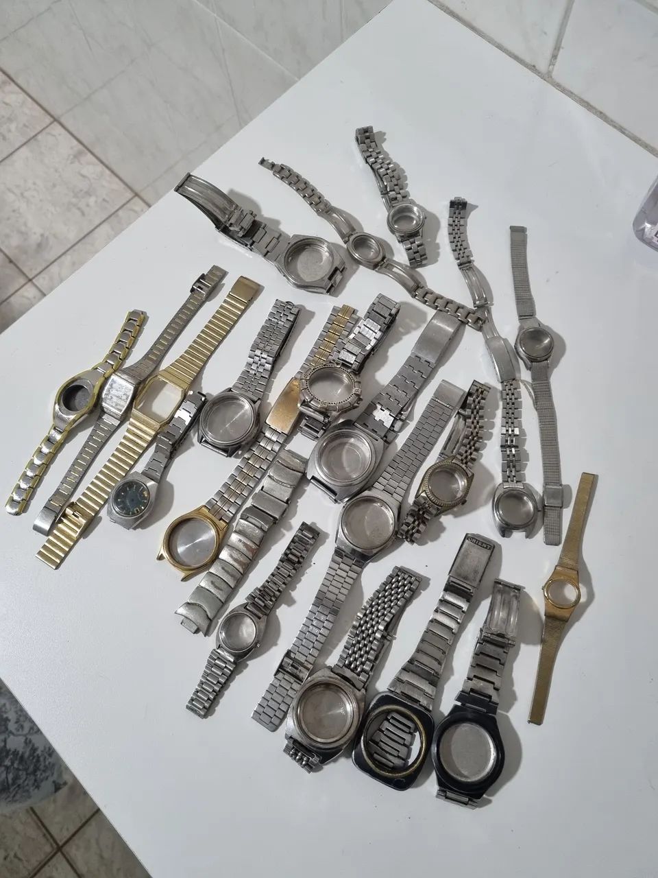 Lote relógios e pulseiras relogios