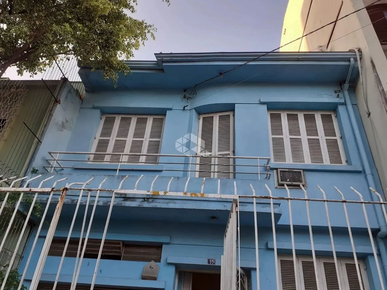 Casa Comercial e Residencial para venda no bairro Cidade Baixa em Porto Alegre/RS.