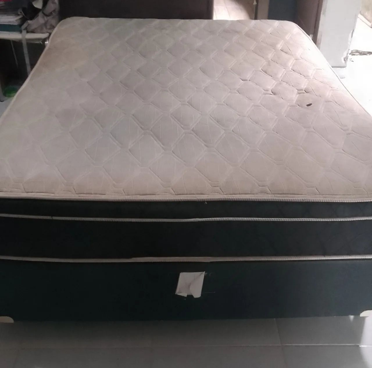 300 Cama Box Casal no Curió Utinga 