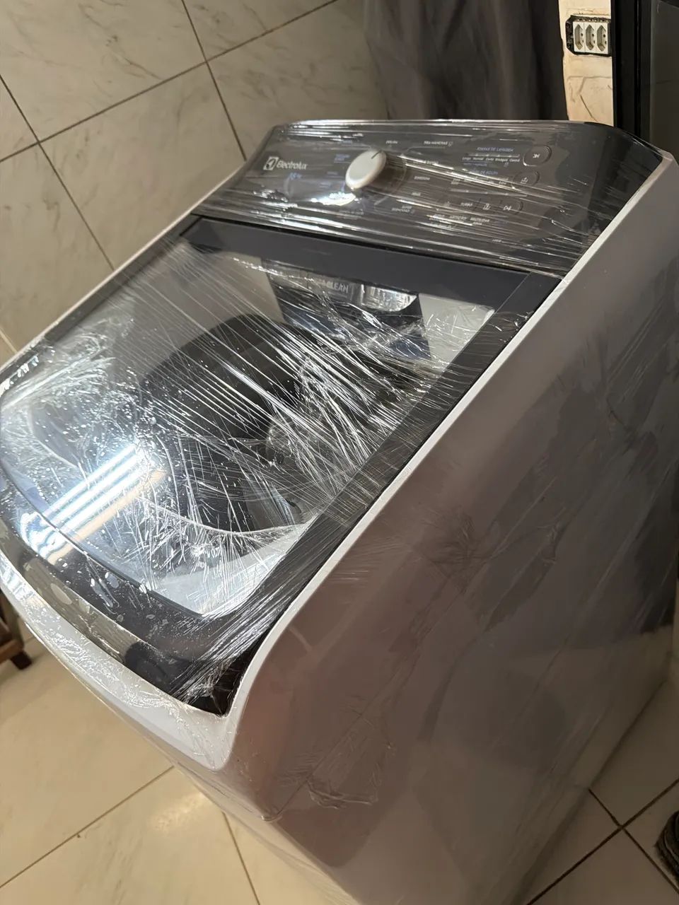 Máquina de lavar Eletrolux nova - Foto 2