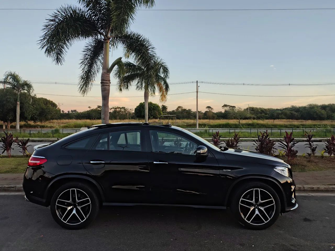 Mercedes-Benz GLE-43 AMG 4matic Coupe 3.0 V6 Bi-TB AUT 2017 - Foto 6