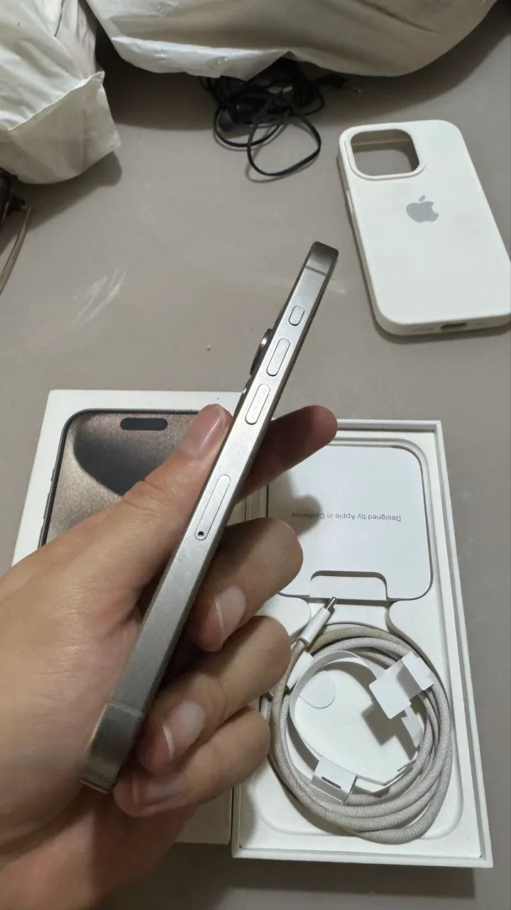 iPhone 15 pro 128gb estado de zero - Foto 3