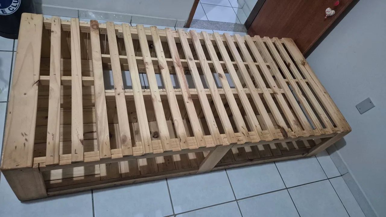 Palete multiuso/ base colchão solteiro  - Foto 4
