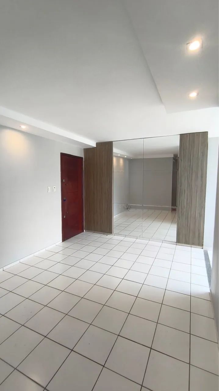Alugo Apartamento Turu 1500,00