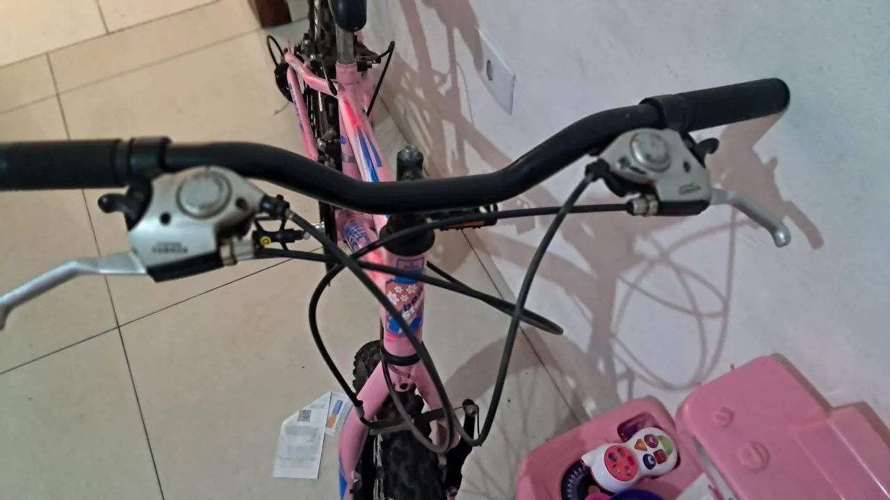 Linda bicicleta Aro 24 só pegar e andar *. - Foto 5