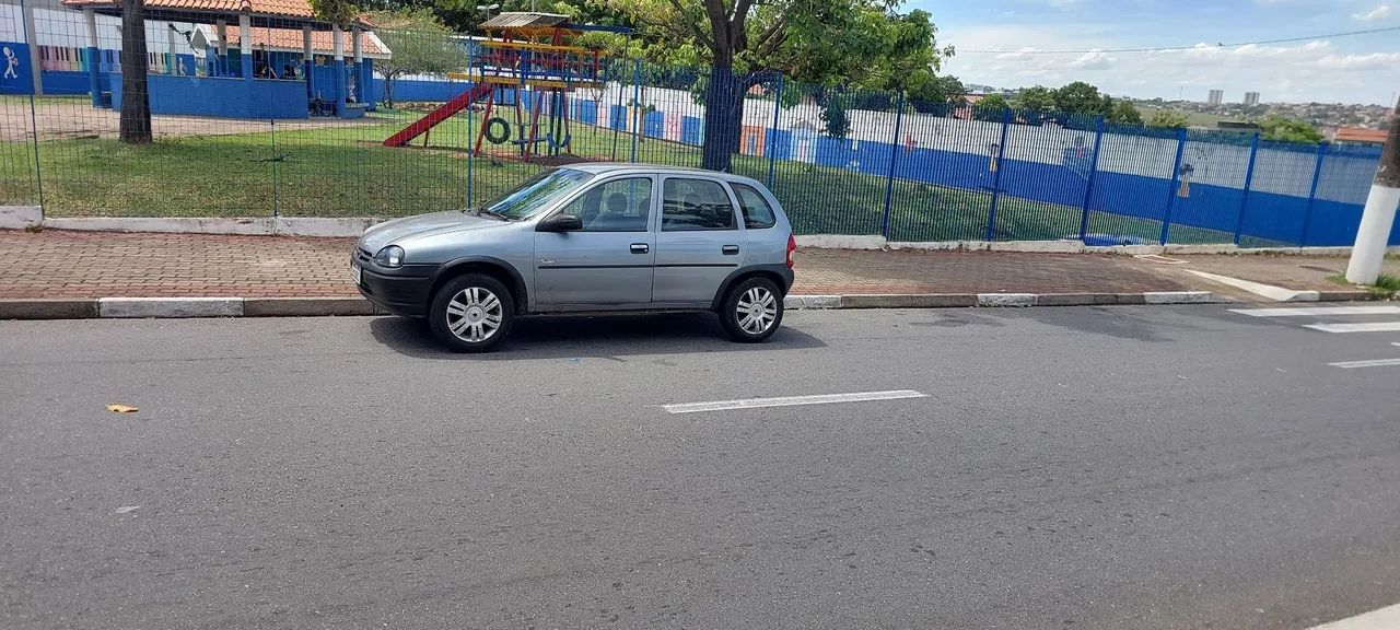Chevrolet Corsa Super 1.0 MPFI / 2P E 4P 1997