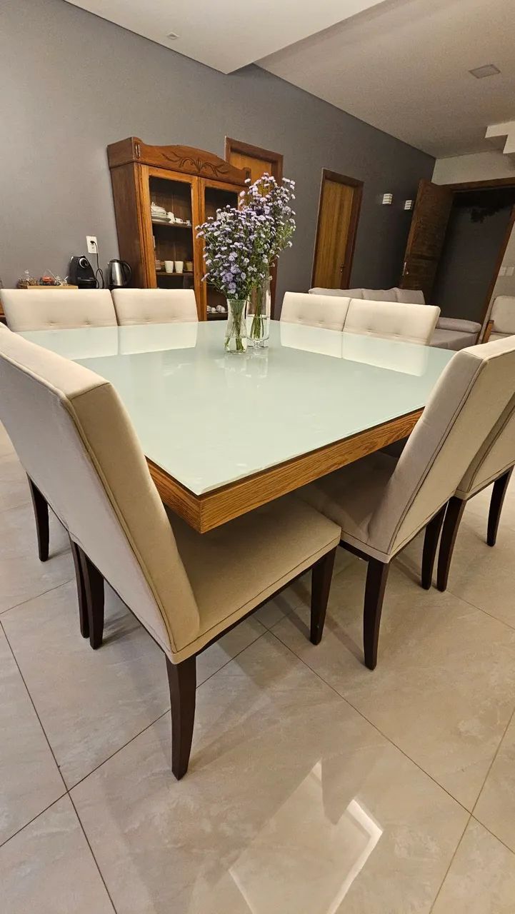 Mesa quadrada 8 lugares sensacional comprada na German - Foto 2