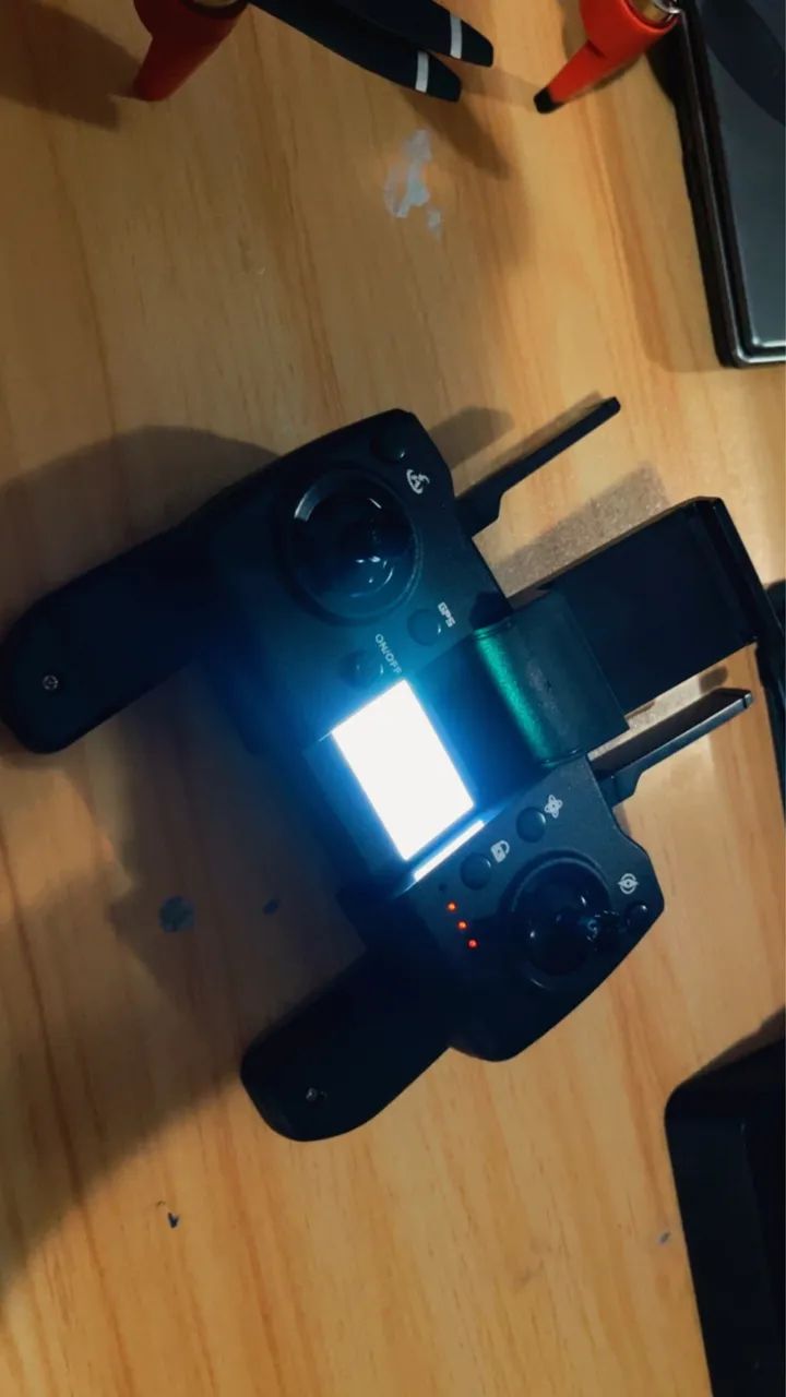     Drone LYZRC Seminovo | GPS | Câmera HD  - Foto 3