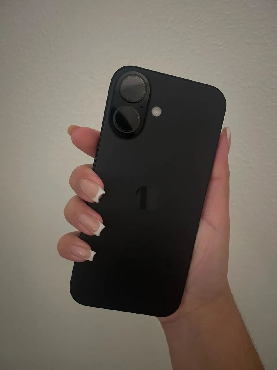 iPhone 16 preto 