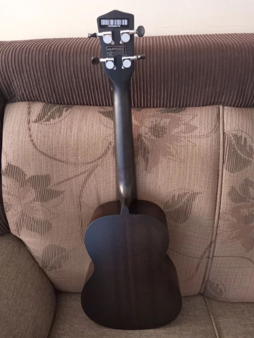 Ukulele Strinberg eletroacustico. - Foto 2