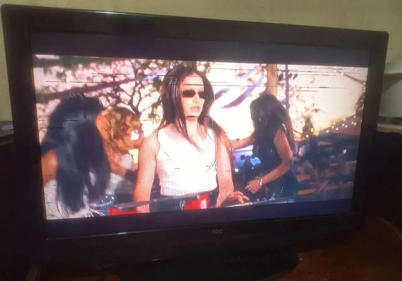 TV 32 LCD AOC