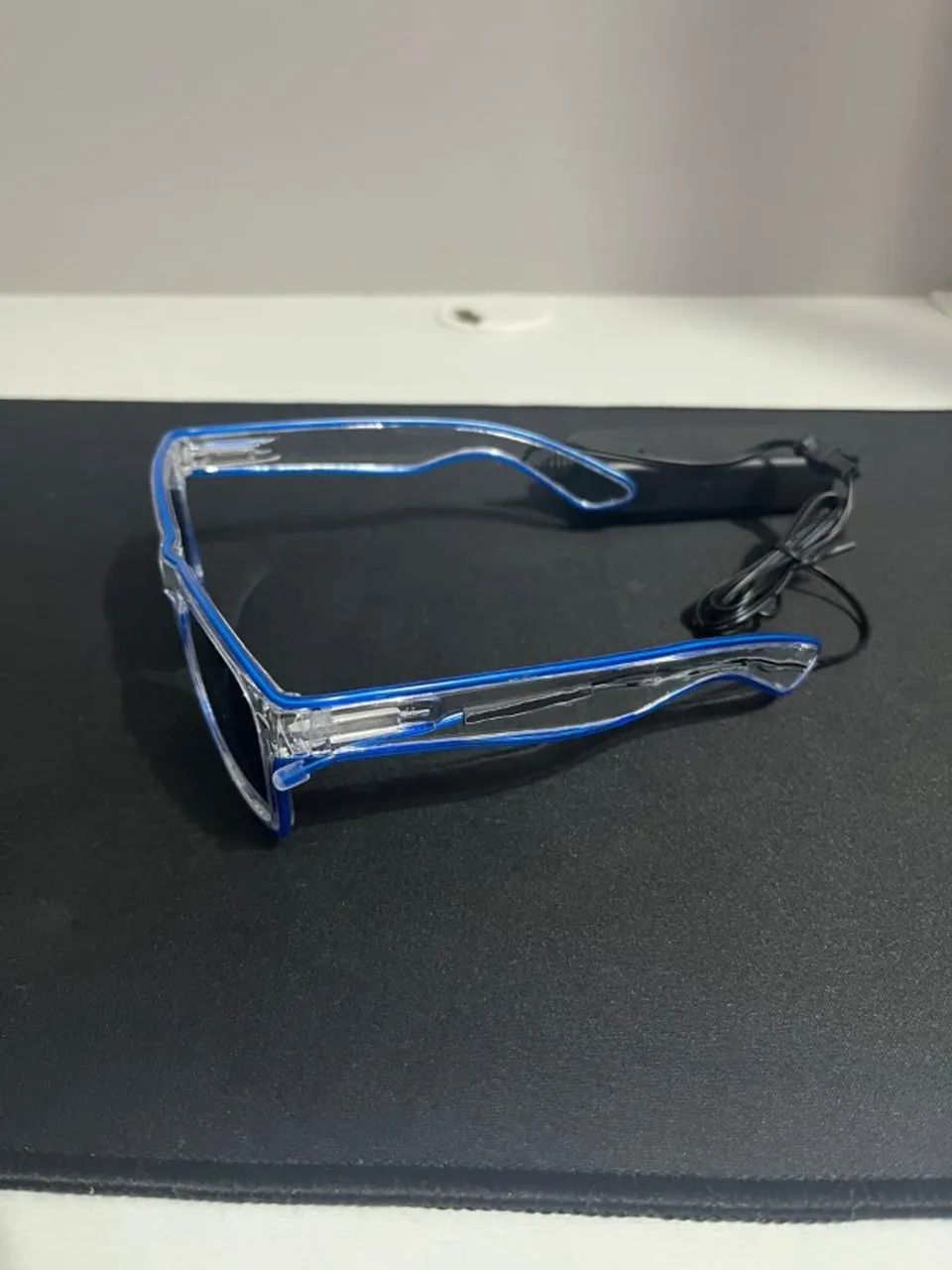 Óculos LED Neon Azul - Perfeito para Festas, Baladas e Rave - Foto 3