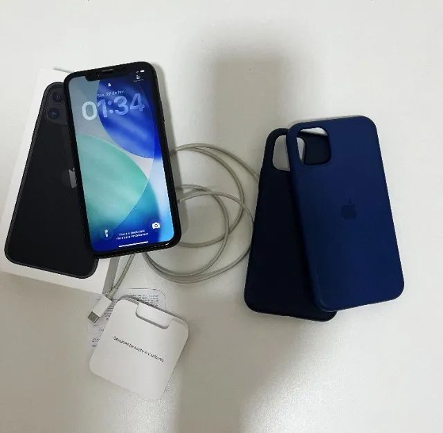 Iphone 11 Black 64 GB na Caixa - Celulares e Smartphones - Vila