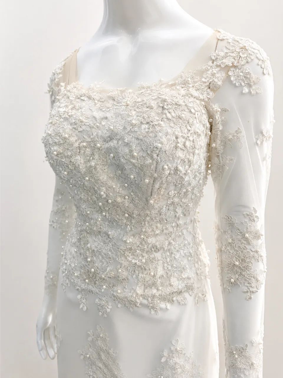 Vestido de Noiva - Elegante e Sofisticado