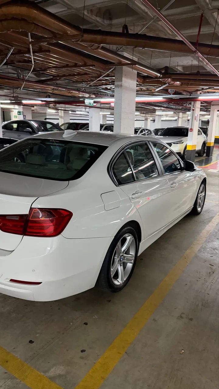 BMW 320I A 2.0 Turbo/activeflex 16V 184cv 4P 2014