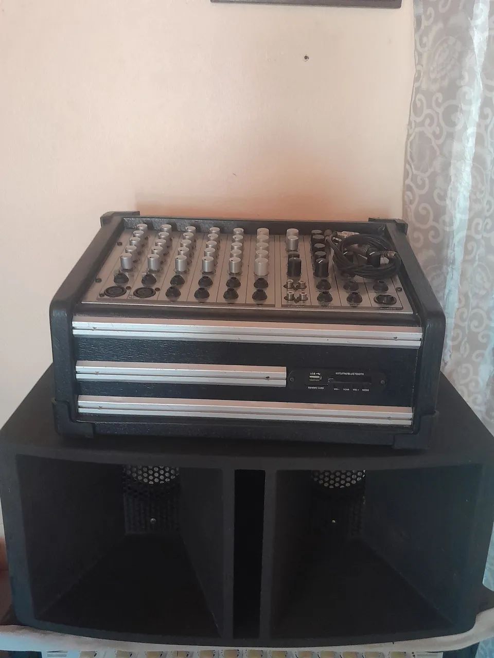 Caixa amplificada frahm MP 3000 - Foto 2