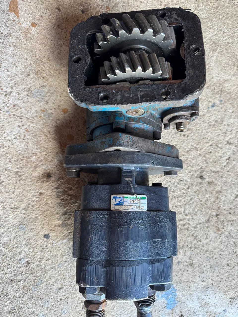 Bomba hidráulica acoplada com tomada  - Foto 2