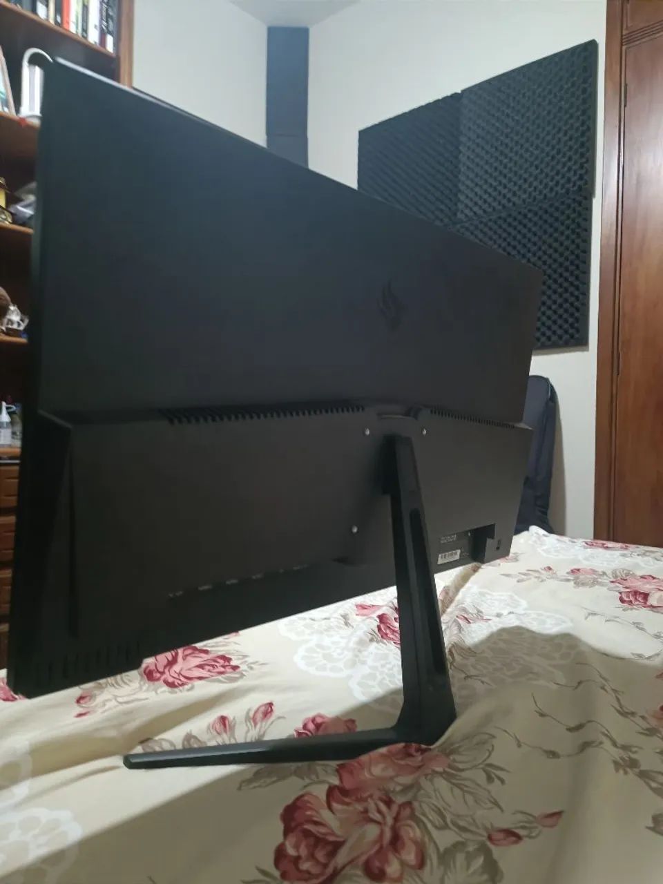 Monitor Gamer Pichau Centauri CR24E (PG-CTR24E-BL01) Com Defeito - Foto 2