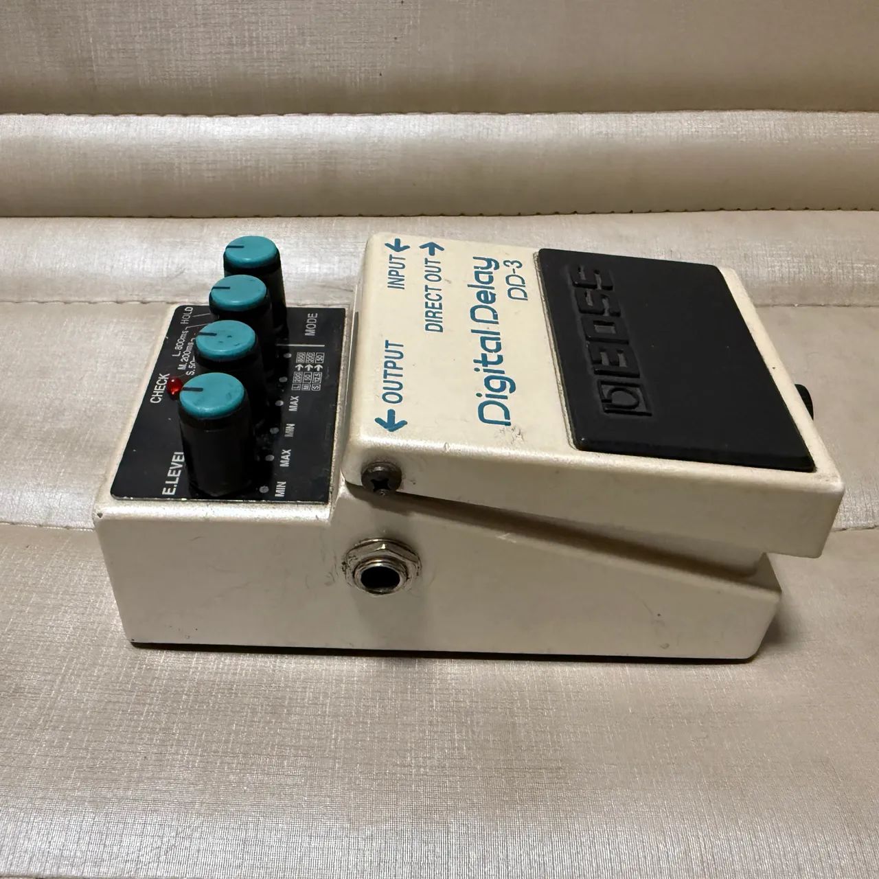 Pedal Boss DD3 - Digital Delay - Super Conservado!! - Foto 5