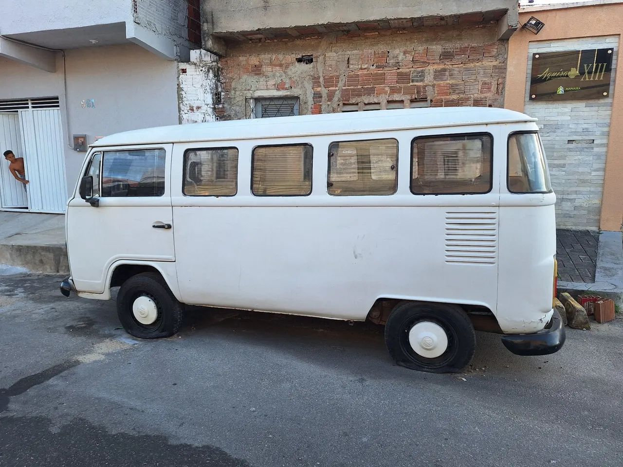 Volkswagen Kombi Standard/ Luxo/ Serie Prata 1996