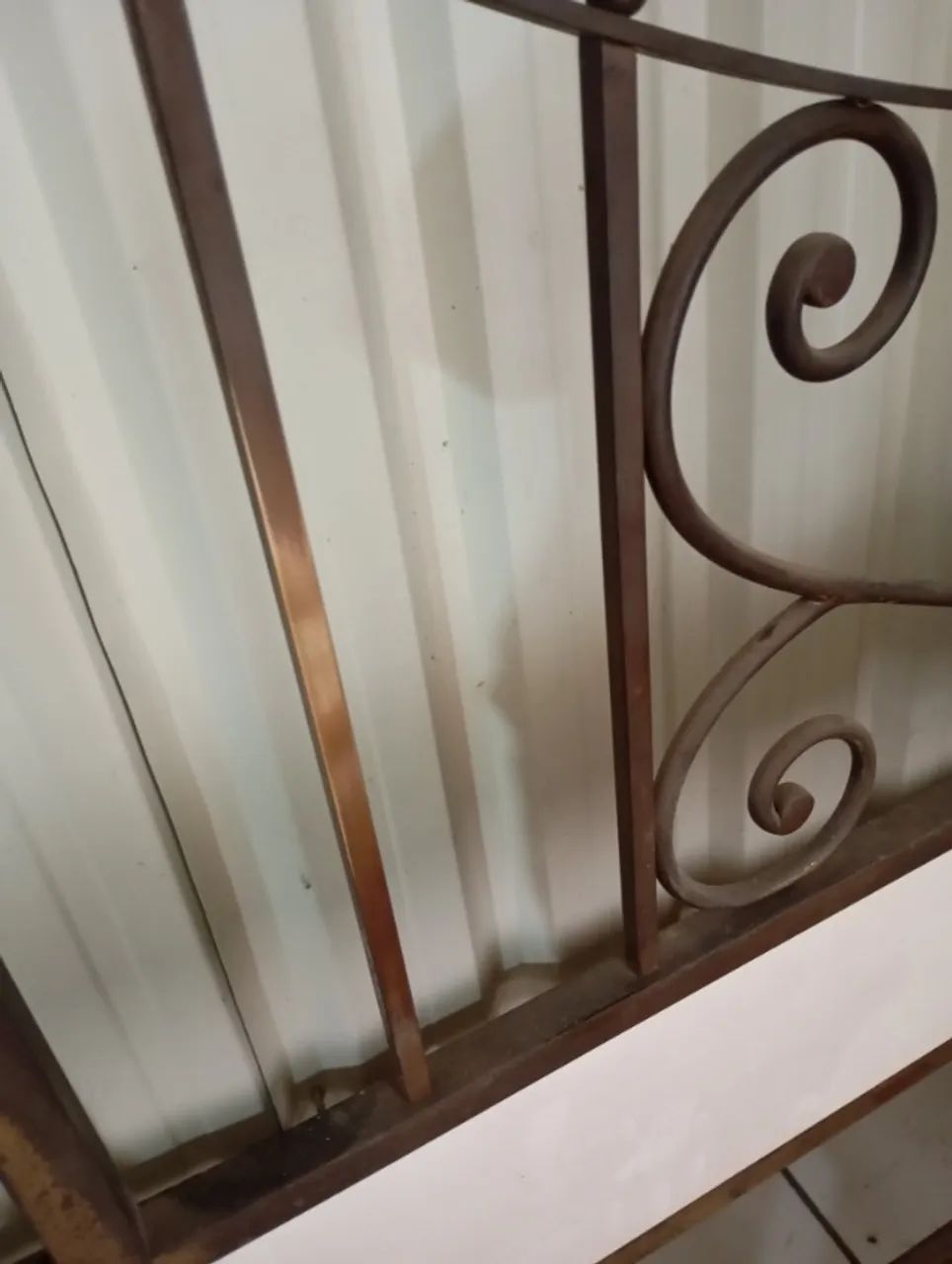 cama solteiro antiga de metal - Foto 3