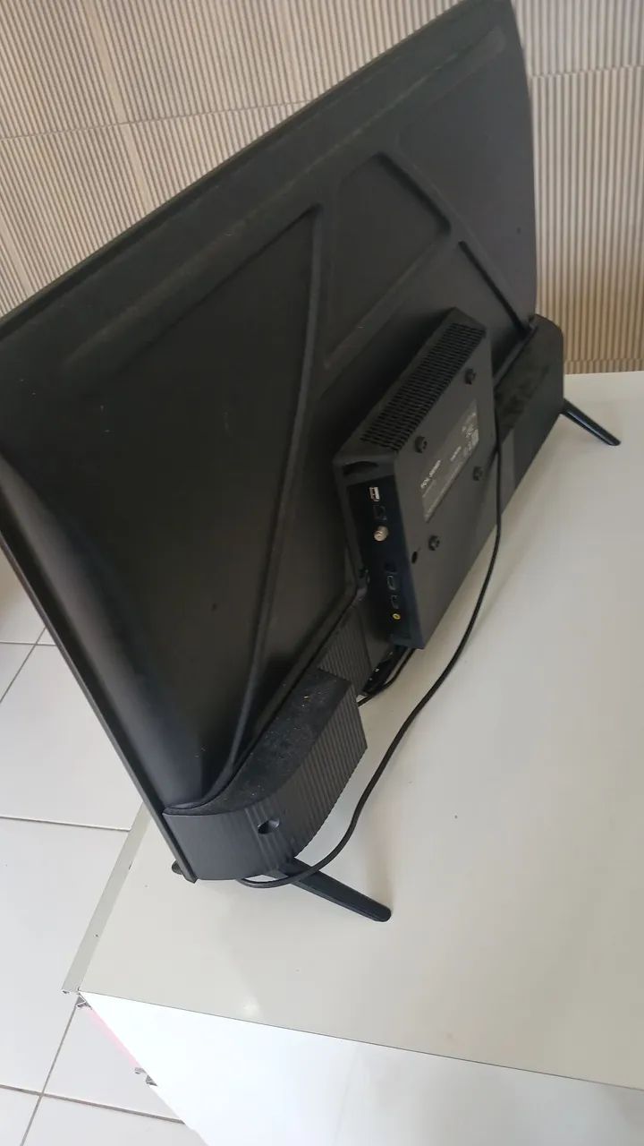 Tv 32 polegadas nova no precinho  - Foto 2