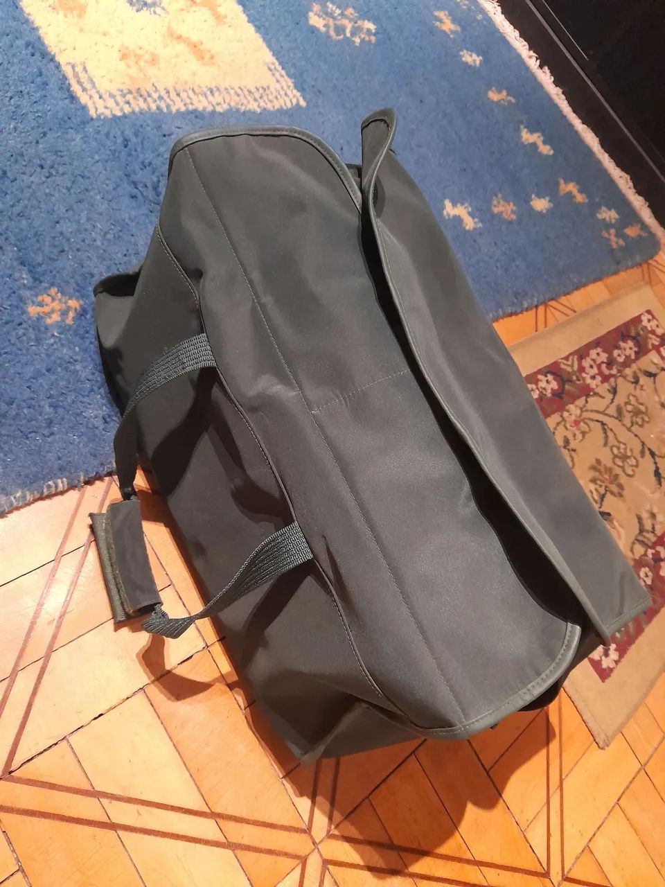 Bolsa ou Mala de viagem verde