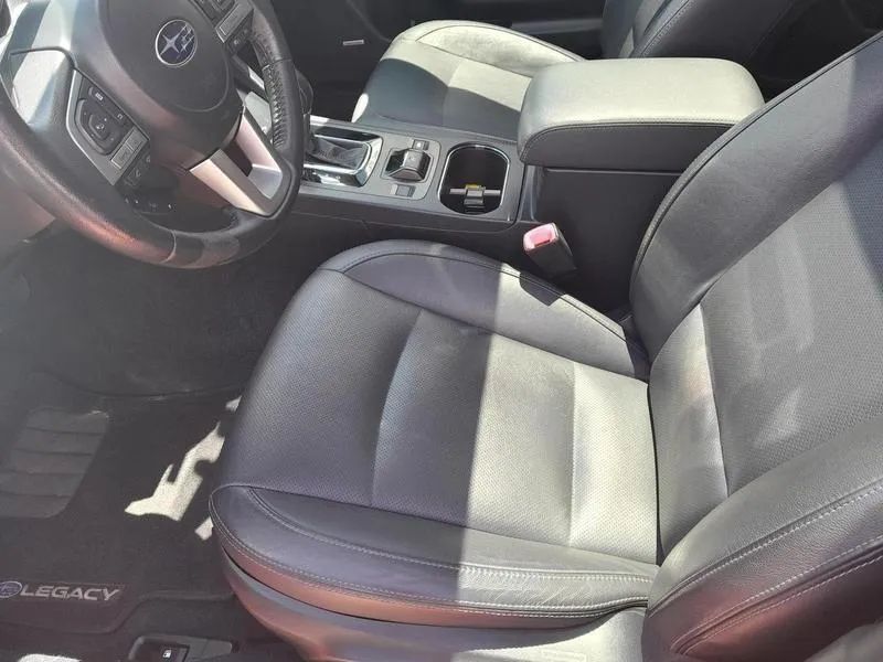 Subaru Legacy 3.6 4X4 256cv Aut. 2015 - Foto 8
