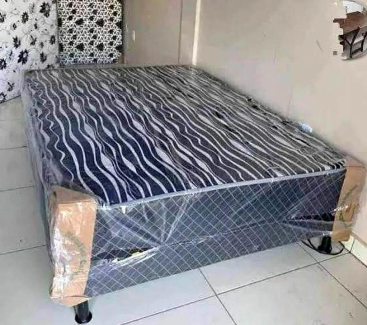 Cama box raia 