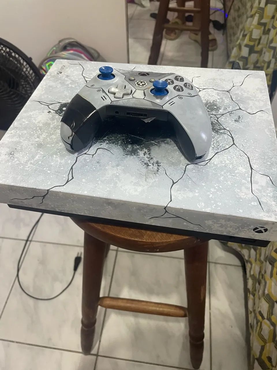 xbox one x 1tb + controle original  - Foto 5