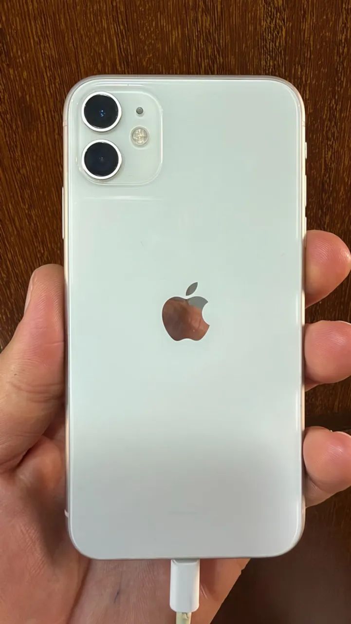 iPhone 11 - 64GB