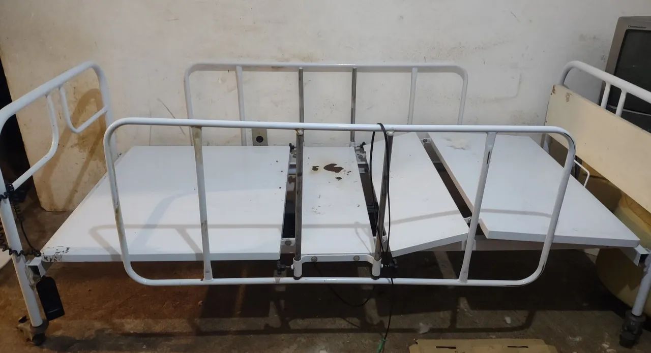 Cama hospitalar elétrica  - Foto 2